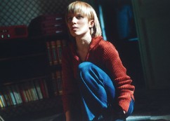 Intervista con Sonia Bergamasco: Giulia Monfalco