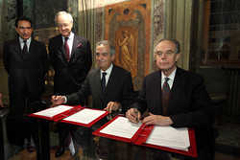 Il Ministro Ornaghi riceve il collega francese Mitterrand