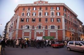 Cinema Palazzo: il Tribunale Civile dalla parte degli occupanti