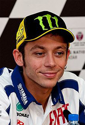 UCI Cinemas celebra il mito di Valentino Rossi con Fastest, il pi veloce