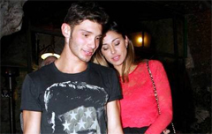 Belen lascia l'ospedale