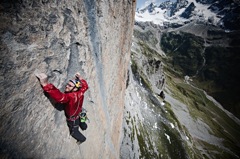 HARDEST OF THE ALPS - La sfida alla parete