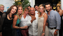Pioggia di vip per il compleanno di Pino Pellegrino
