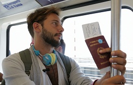 �Italiani in fuga�, il docu-reality sui giovani che cercano lavoro all�estero