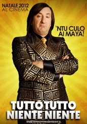TUTTO TUTTO NIENTE NIENTE - Albanese colpisce ancora