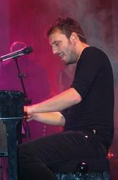CESARE CREMONINI -  Nastro d'Argento per la migliore canzone