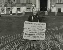 ViaEmili@DocFest 2013 - CON QUELLA FACCIA DA STRANIERA - La storia di una donna