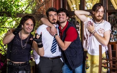 TUTTO MOLTO BELLO - I giovani secondo i giovani