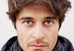 E Lino Guanciale il premio di Vinci lAttore 2015 nellambito del Nonantola Film Festival