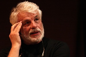 CINE' - Michele Placido presenta il suo 