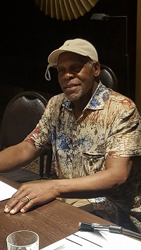 DANNY GLOVER - 