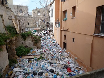 #CA20 - LA FINESTRA SUL PORCILE, una discarica da brividi