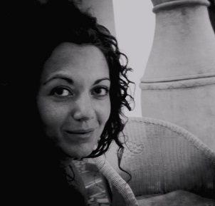 RE-FRAMING HOME MOVIES -  l'ora delle residenze in archivio