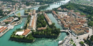 NON SOLO 007 - Una mostra dedicata ai ciak sul Garda
