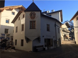 LA BEFANA VIEN DI NOTTE - Debora Scaperrotta location manager in alto Adige