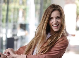 A SPASSO CON ABC - Aurora Ruffino 