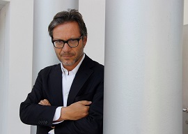 MASSIMO RECALCATI - A LIBRO APERTO - Su laF per la Giornata Mondiale del Libro e del Diritto dAutore