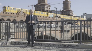 1989 - CRONACHE DAL MURO DI BERLINO - 1.003.000 telespettatori su Rai3