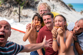 ODIO L'ESTATE - Sole, mare e convivenza forzata