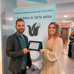 TULIPANI DI SETA NERA 14 - Premiato Valerio Matteu