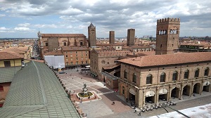 LA PIAZZA CHE VERRA', BOLOGNA E IL CINEMA - L'11 luglio in contemporanea a Bologna e su Rai Movie