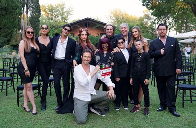 UN MATRIMONIO MOSTRUOSO - Al via le riprese