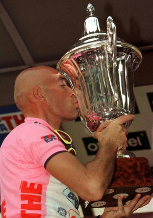 RAIPLAY - Pantani, vita e morte del Pirata a Ossi di Seppia