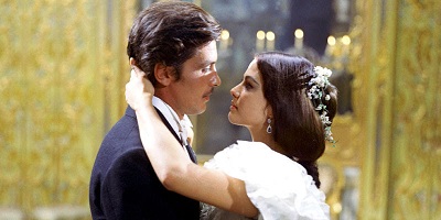 IL GATTOPARDO - Lezioni di valzer a Milano con il film