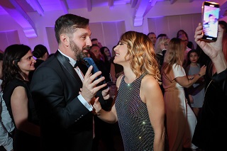 CASTA DIVA PICTURES - Un party esclusivo con personaggi ed ospiti