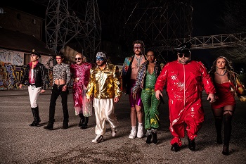 TUTTA COLPA DEL ROCK - Una commedia divertente e piena di gags