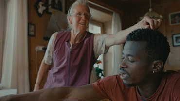 MOVING MOUNTAINS - Il 18 dicembre su Tv2000