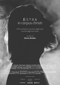 ESTRA IN CORPUS CHRISTI - Dal 9 aprile al cinema il documentario che racconta da vicino la band