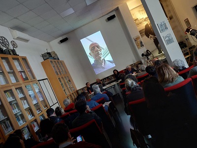 TAGLIARE GLI ARCHIVI � TAGLIARE LA MEMORIA DEL PAESE