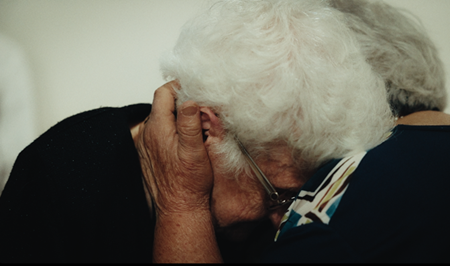 VENTISETTE: RITRATTO DI SORELLA - Un memoir commovente