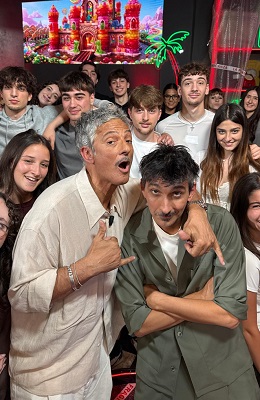 DAVID DI DONATELLO 71 - Fiorello: �L�ultimo premio l�hanno dato un�ora fa, hanno dato la statuetta e il cappuccino�