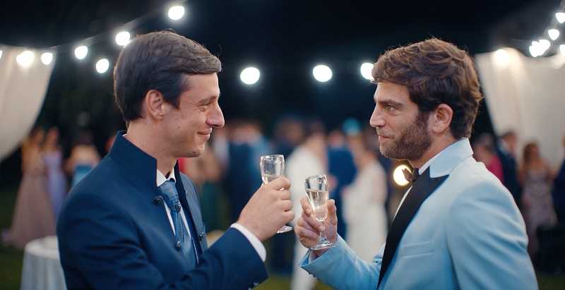AMICI PER CASO 2 - Sul set in Calabria
